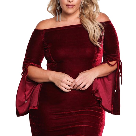 New Velvet Bell Sleeve Holiday Dress 2X 18 20 - Picture 2 of 7